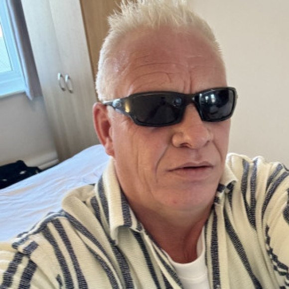 Profile picture of Chris