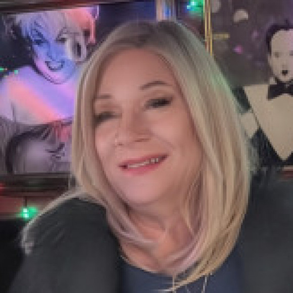 Profile picture of TaniaHot