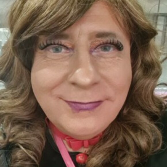 Profile picture of Myss Sophie