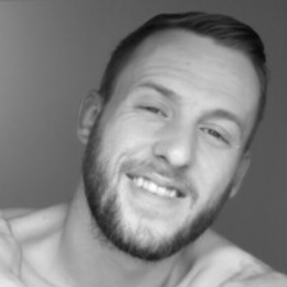 Profile picture of Lewis turner