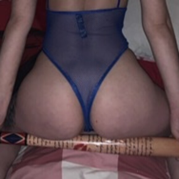 Profile picture of Bi sexual babe with booty!