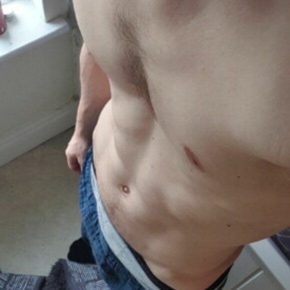 Profile picture of J2695