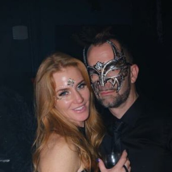 Profile picture of John&vix