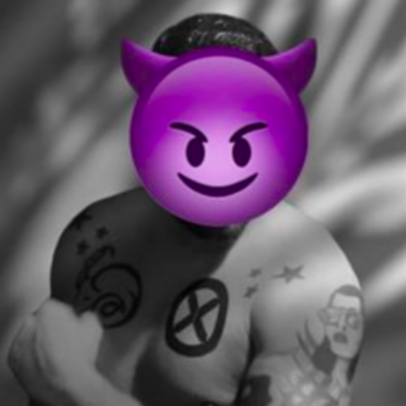 Profile picture of Charlie