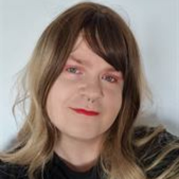 Profile picture of Hollylane