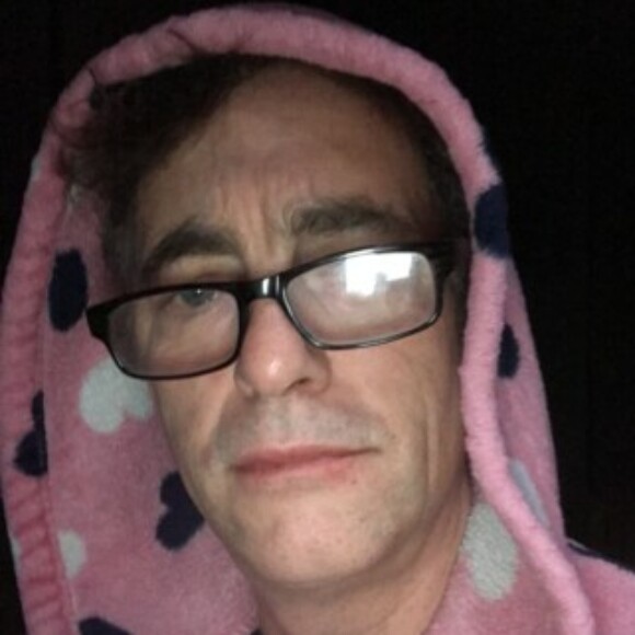 Profile picture of Simon
