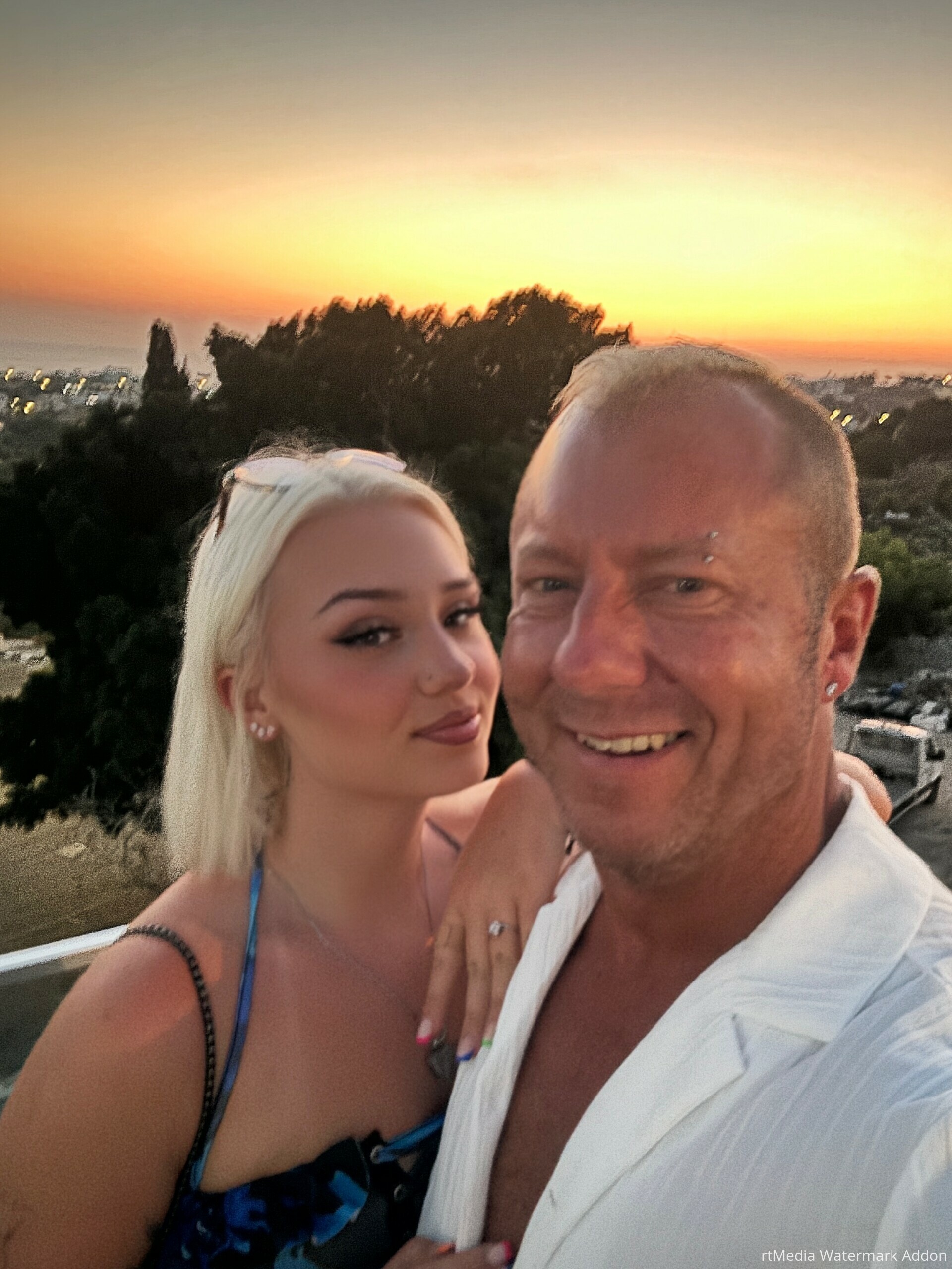 Facetune_08-08-2024-17-03-15